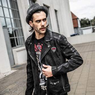 Kurtki / Zobacz teraz!