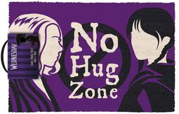 No Hug Zone, Wednesday, Wycieraczka
